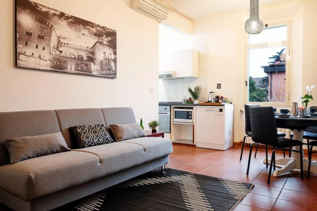 The Attico Chic Urban Free Parking Apartment Bologna Exterior photo